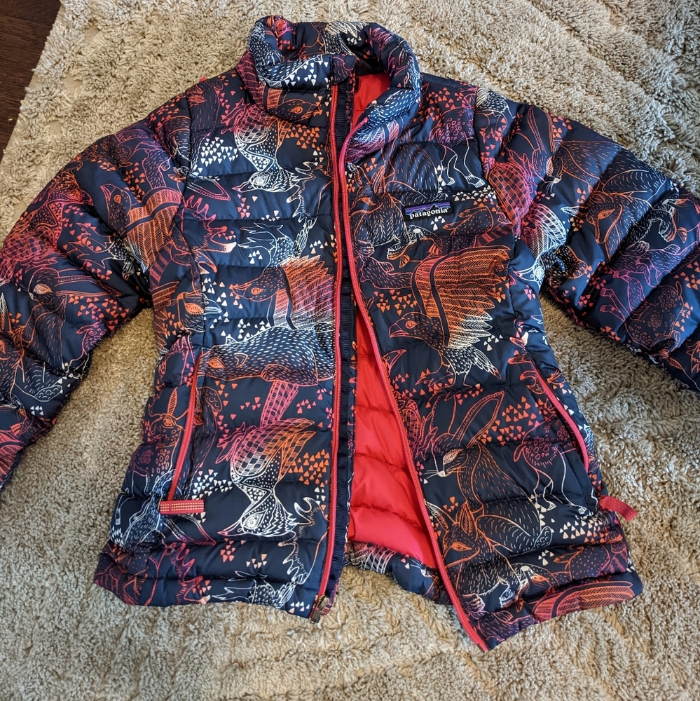 Patagonia girls down jacket S